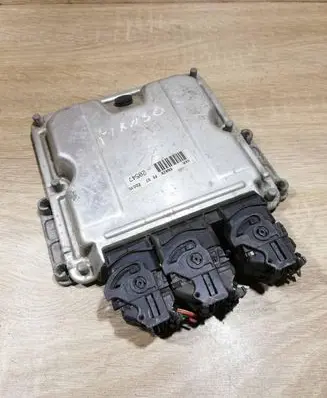 Citroen Xsara Engine control unit/module ECU 0281010595