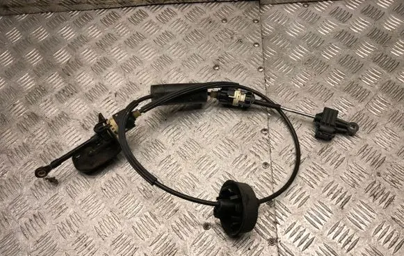 Opel Meriva B Gear shift cable linkage 13275259