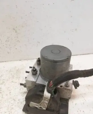 Peugeot 508 ABS Pump 9677032180 9677031780