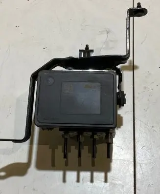 Ford Mustang VI ABS Pump KR3C2C219AB