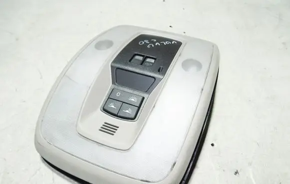 Volvo C30 Front seat light 9070097 30721050