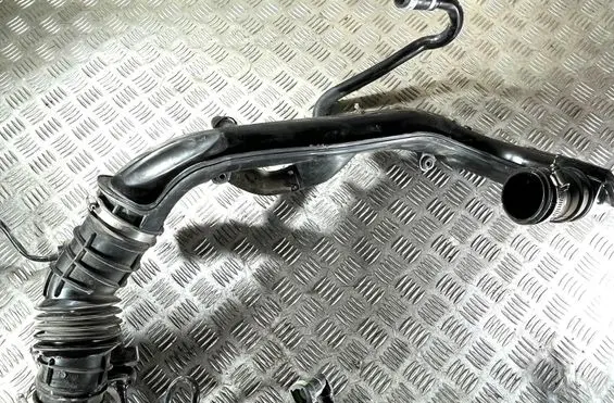 Ford Kuga II Intercooler hose/pipe F1F19C623B F1F19C623