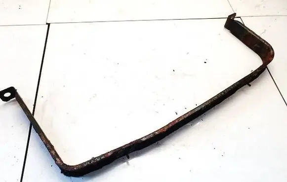 Ford Kuga I Fuel tank mounting bracket 