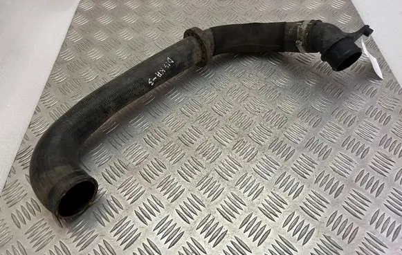 Land Rover Discovery 5 Engine coolant pipe/hose FPLA6N650CB