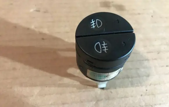 Jaguar XJ X308 Fog light switch LNC6016AC