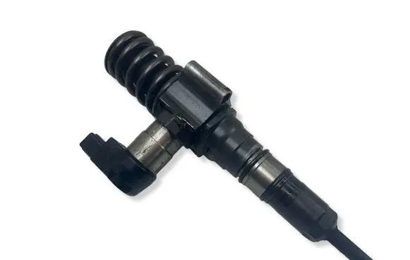Volkswagen PASSAT B6 Fuel injector 03G130073T