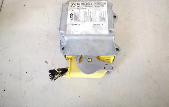 Skoda Octavia Mk2 (1Z) Airbag control unit/module 1k0909605t 5wk43412