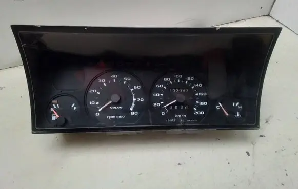 Volvo S60 Speedometer (instrument cluster) 3171324500