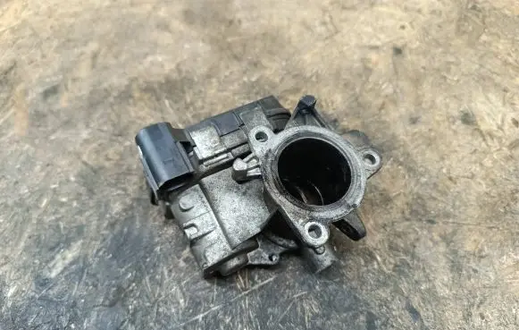 Alfa Romeo Mito Throttle valve 55213019