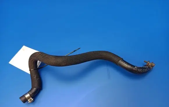 Mercedes-Benz C W203 Power steering hose/pipe/line A2039975782