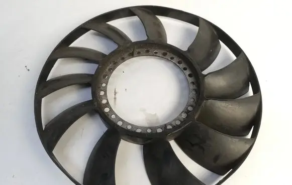 Audi A4 S4 B6 8E 8H Fan impeller 059121301A