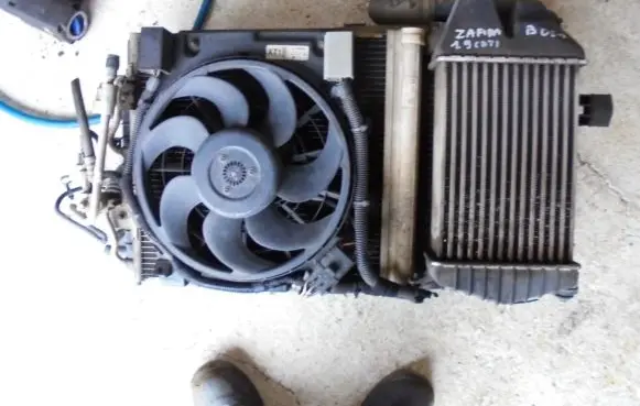 Opel Zafira B Radiator set 