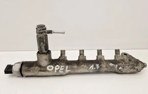 Opel Meriva A Fuel main line pipe 55PP0501 10362514295