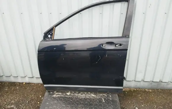 Honda CR-V Front door