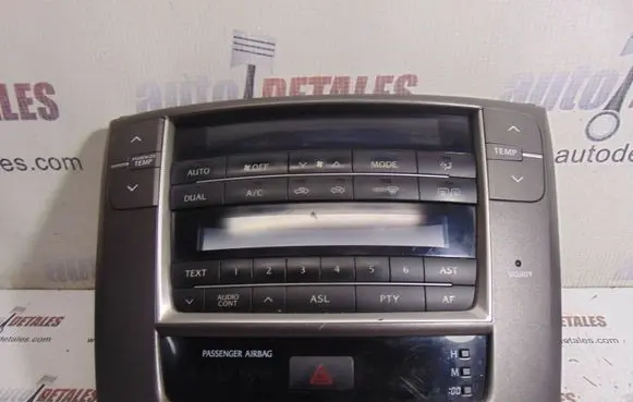 Lexus IS 220D-250-350 Climate control unit R758950