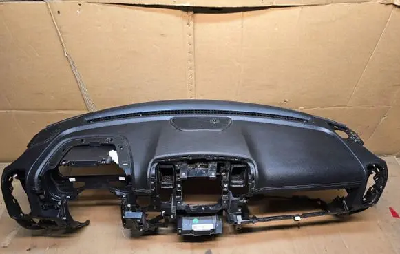 Dodge RAM 1500 DS Dashboard