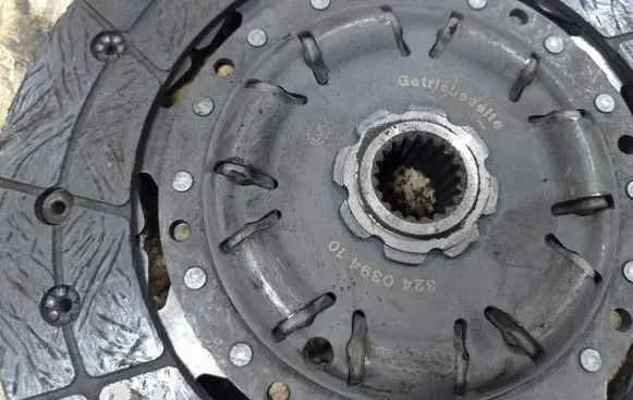 Honda Accord Clutch pressure plate 324039410 LUK