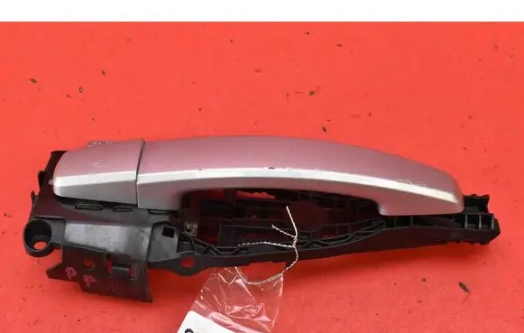 Opel Astra J Front door exterior handle 14096401RH