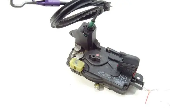 Opel Tigra B Front door lock 93162238
