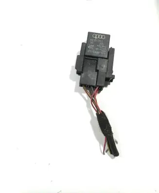 Skoda Yeti (5L) Other relay 4H0951253C V2334A1001X010