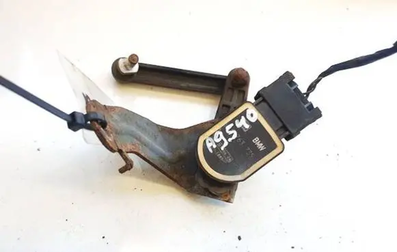 BMW X5 E70 Front height sensor lever 6763735