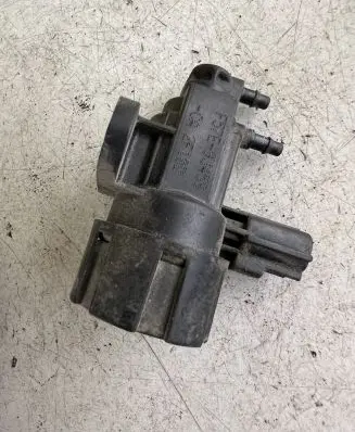 Ford Explorer Turbo solenoid valve F57E9J459CA2F100 F57E9J459 CA2F100