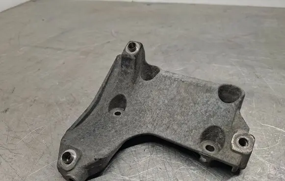 BMW 1 E81 E87 A/C compressor mount bracket 64557505980