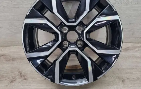 Citroen C4 III e-C4 R18 alloy rim 9833485080