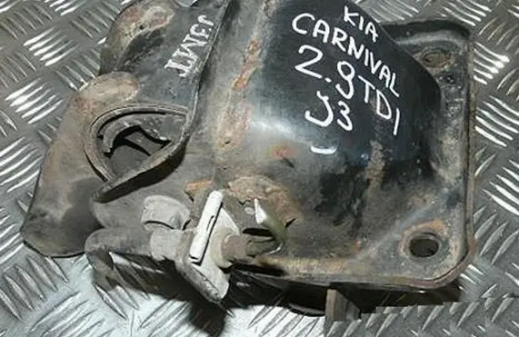 KIA Carnival Engine mount vacuum valve KIA_CARNIVAL_2.9_TDI_PODUSZKA_SILNIKA