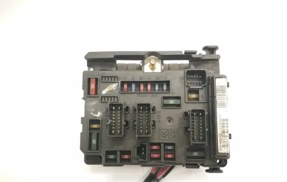 Citroen C5 Fuse box set 9641258080 BSMA3