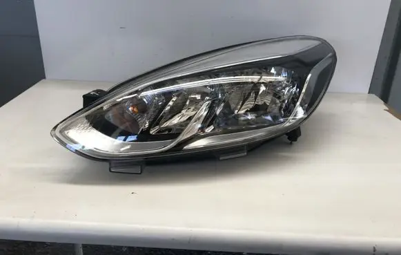 Ford Fiesta Headlight/headlamp H1BB13W030AE