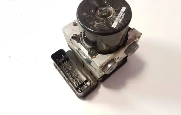 Land Rover Freelander 2 - LR2 ABS Pump BH522C405AA 10092632123