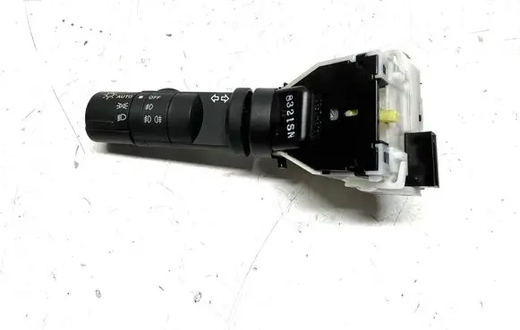 Nissan Qashqai Indicator stalk 8321SN