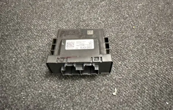Chevrolet Camaro Parking PDC control unit/module F00HJ01841 13521136
