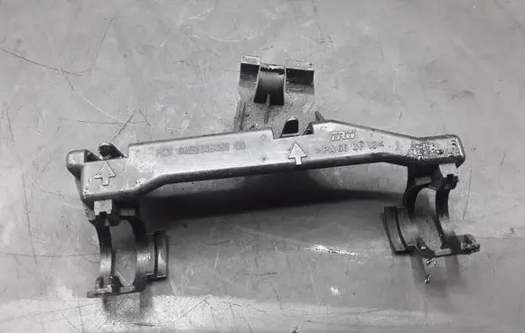 Peugeot 5008 Other engine bay part 9652448480