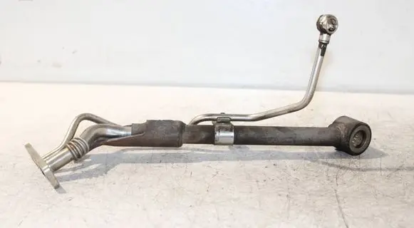 Volkswagen Golf VI Turbo turbocharger oiling pipe/hose 03L145535A