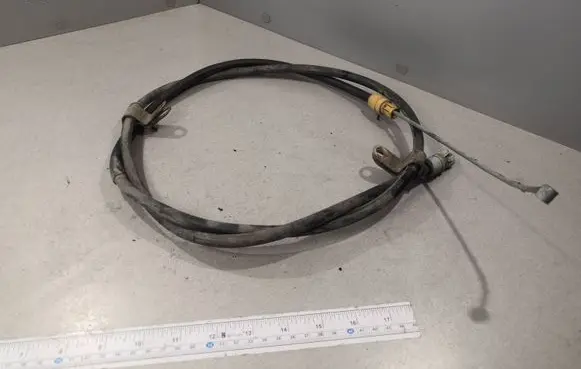 Handbrake/parking brake wiring cable