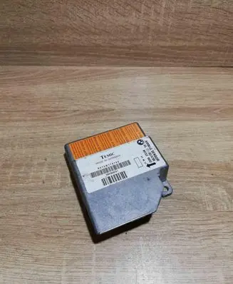 BMW 5 E39 Airbag control unit/module 8374799