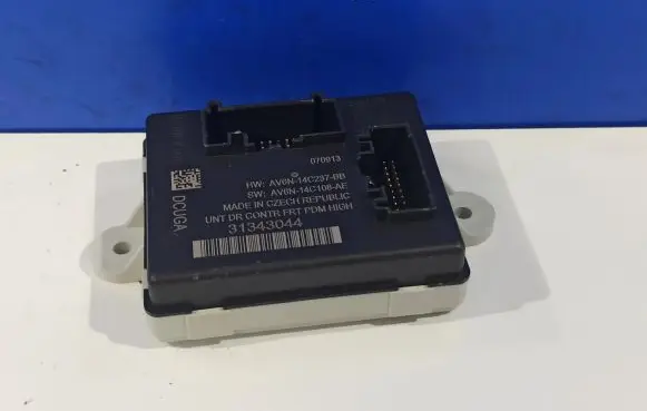 Volvo S60 Door control unit/module 31456701 31453295