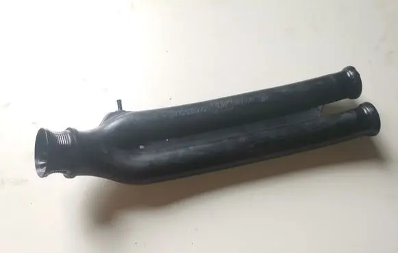Volvo S80 Air intake hose/pipe 9161701