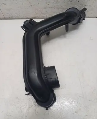 Volkswagen Polo VI Intercooler hose/pipe 04C145673