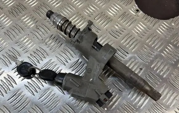 Volkswagen Multivan T4 Ignition lock 701905851