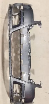 Volkswagen PASSAT B6 Front bumper 3C0807221