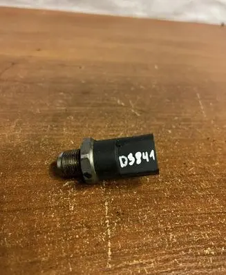 Fuel pressure sensor