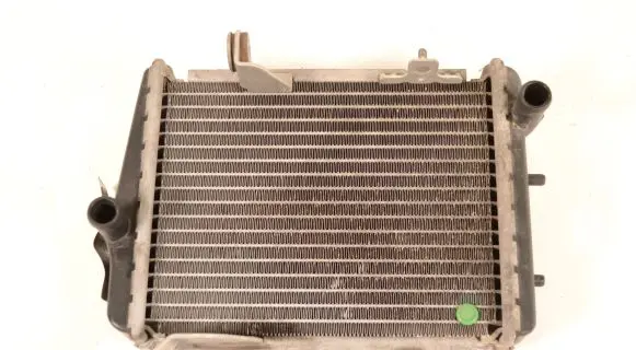 Audi A4 S4 B7 8E 8H Coolant radiator 8E0121212