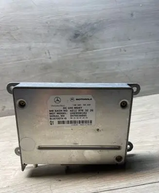 Mercedes-Benz ML W164 Bluetooth control unit module A2118703226 0O15A88F65E6