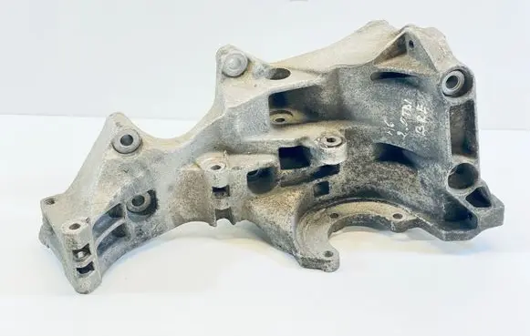Generator/alternator bracket