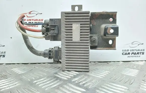 Volvo S40, V40 Glow plug pre-heat relay