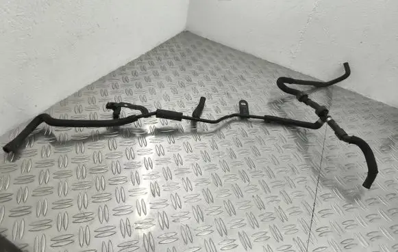 Volkswagen Golf VII Engine coolant pipe/hose 5Q0121064BB 5Q0121449C 5Q0121449A
