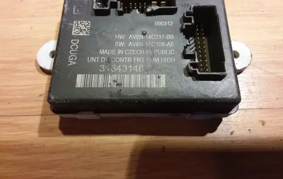 Volvo V60 Door control unit/module 31343148 090312
